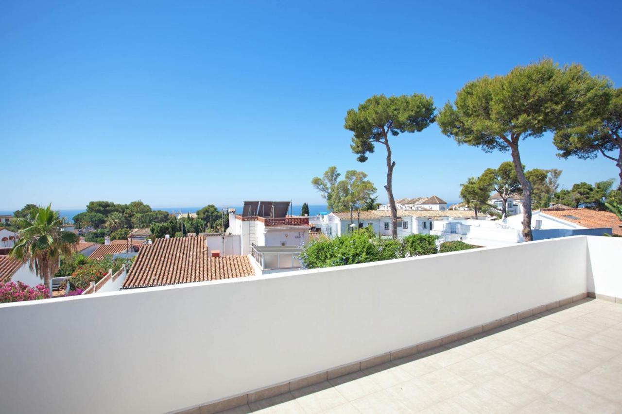 Modern Villa Close To Costabella Beach Marbella Bagian luar foto